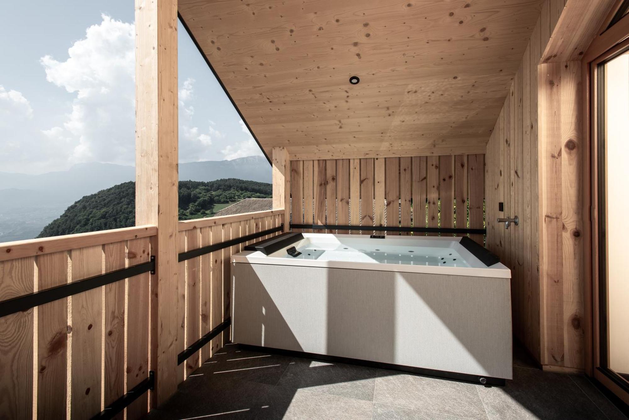 Apartamento Noelani Natuerliches Waldidyll San Genesio Atesino Exterior foto